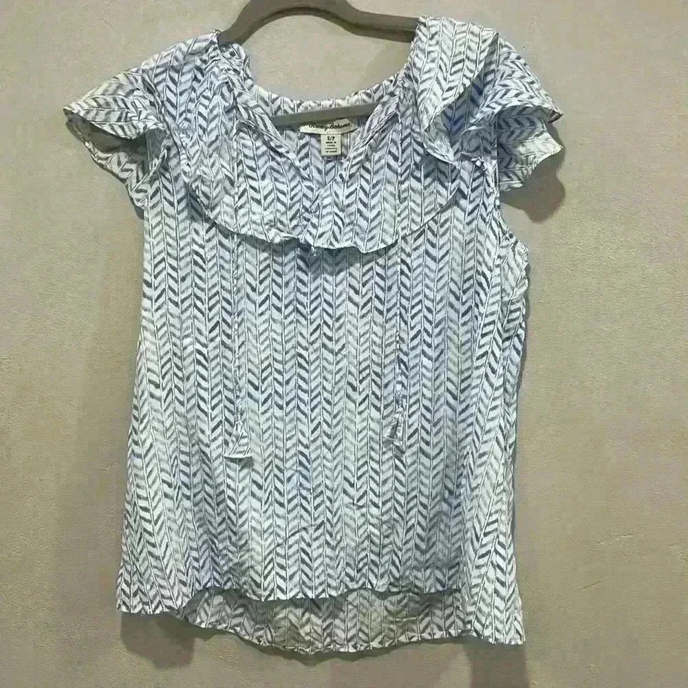 Tommy Bahama silk chevron blouse top shirt size small petite